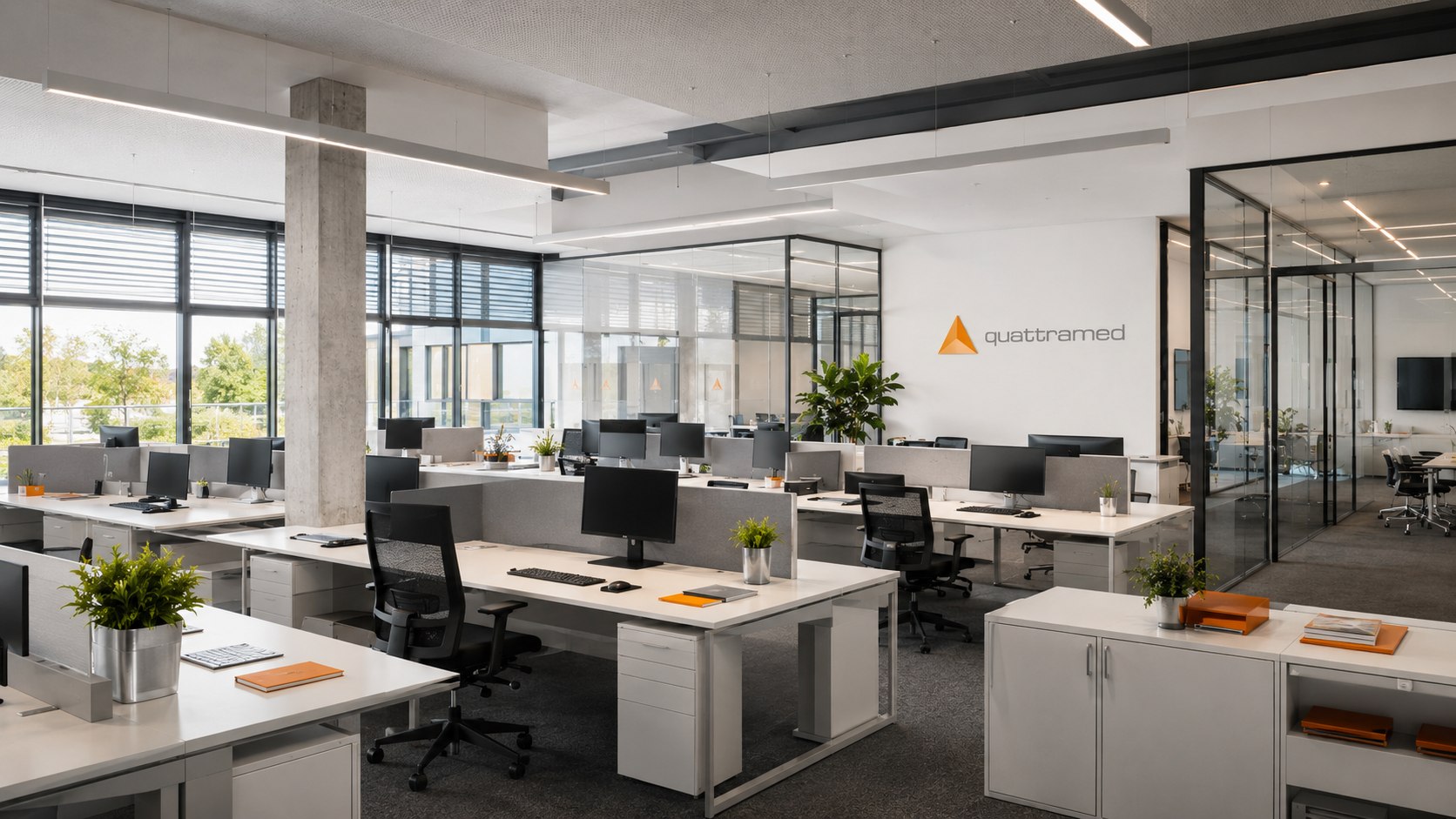 Arbeitsplätze im Büro von quattramed